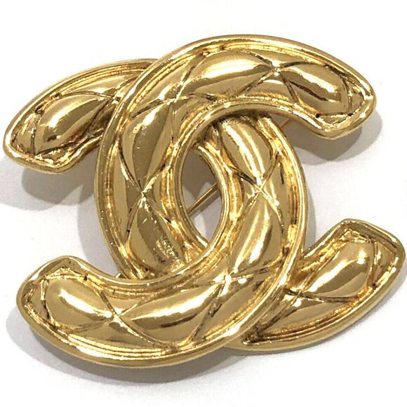 CHANEL CC Logo Quilted Matelasse Brooch Gold Tone Pin Auth w/Box D-o1150 - Picture 16 of 16